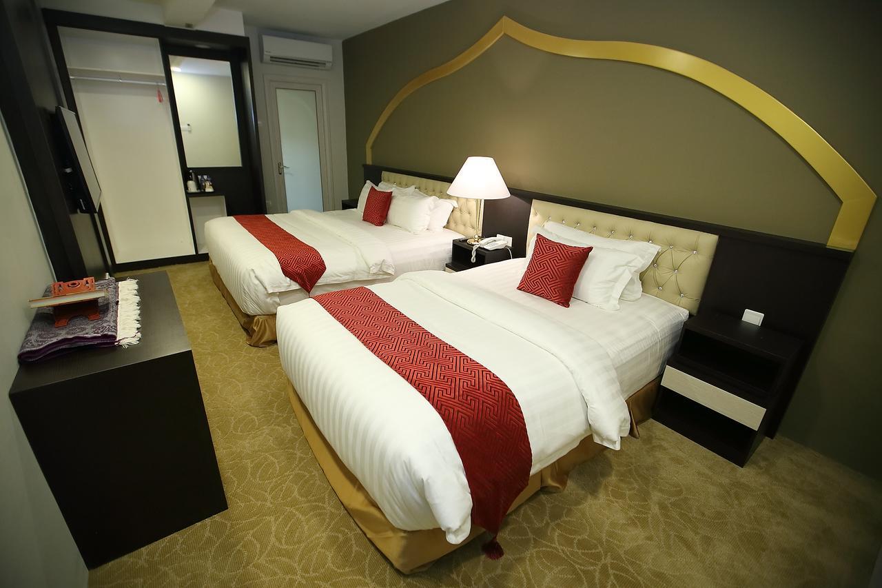 Al Khatiri Hotel Kubang Kerian Dış mekan fotoğraf