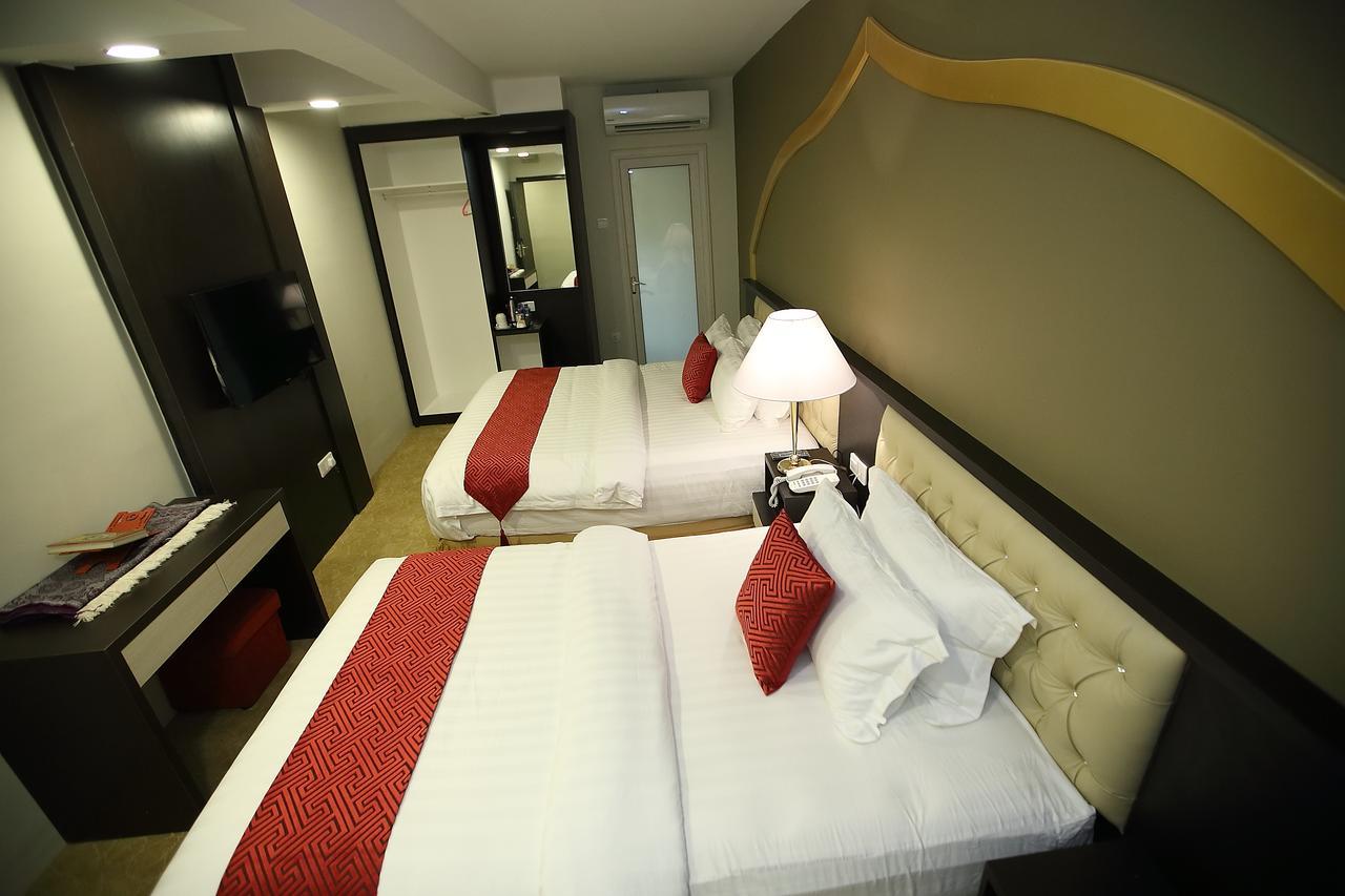 Al Khatiri Hotel Kubang Kerian Dış mekan fotoğraf