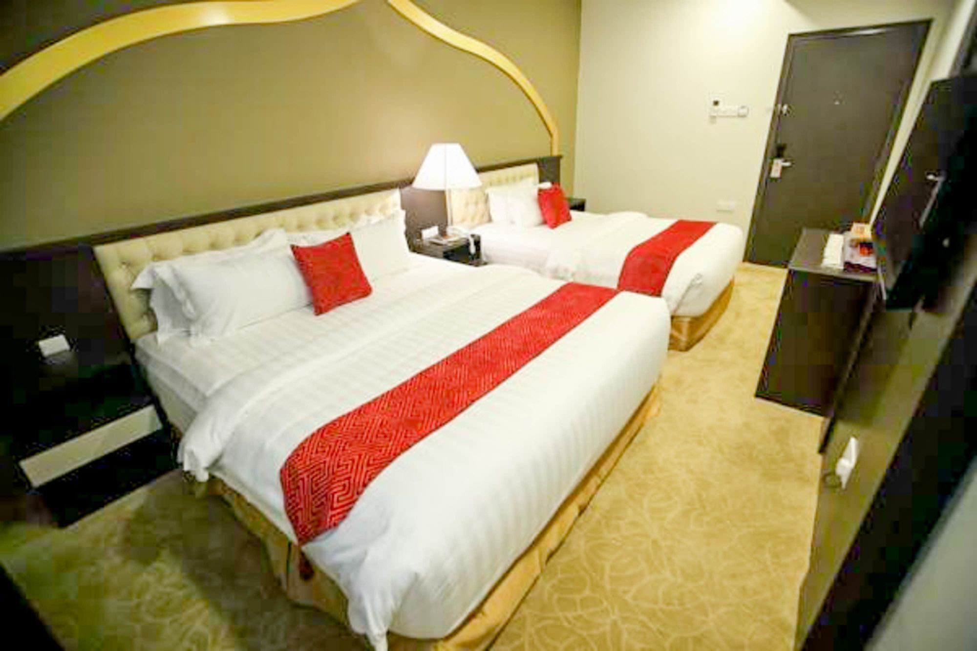 Al Khatiri Hotel Kubang Kerian Dış mekan fotoğraf