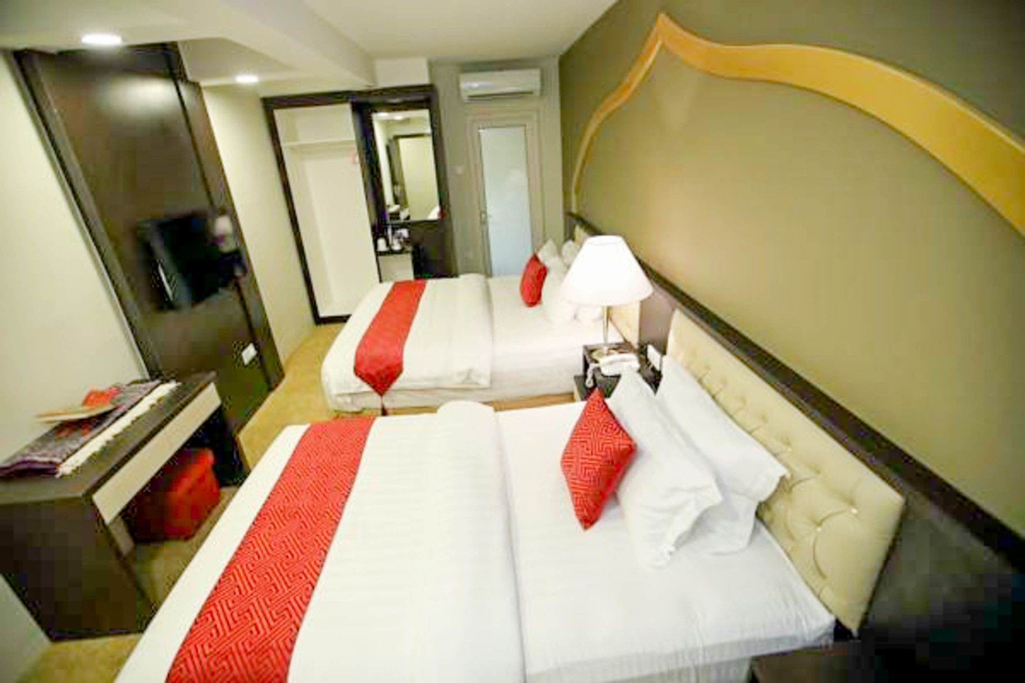 Al Khatiri Hotel Kubang Kerian Dış mekan fotoğraf