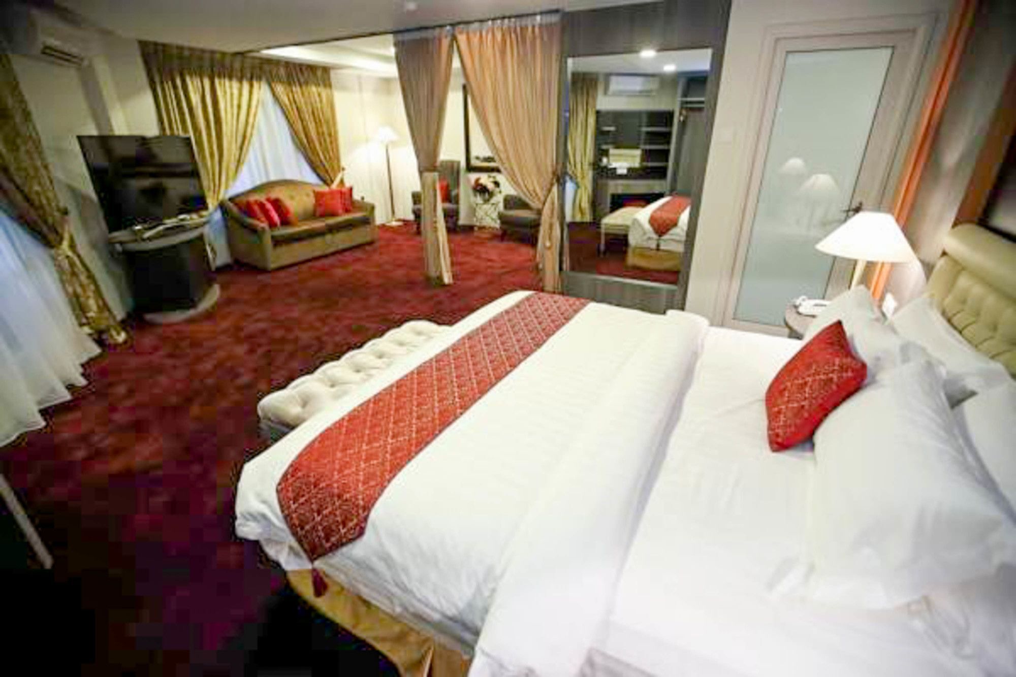 Al Khatiri Hotel Kubang Kerian Dış mekan fotoğraf